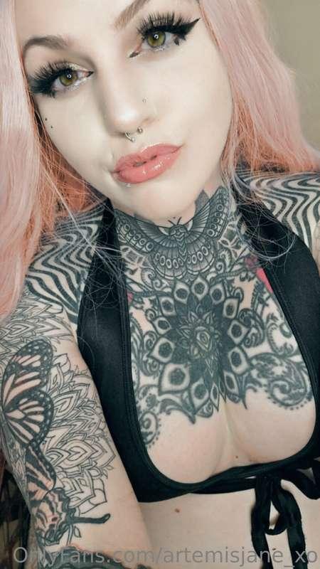 still some discounted spots available on my paid page ♡
come..