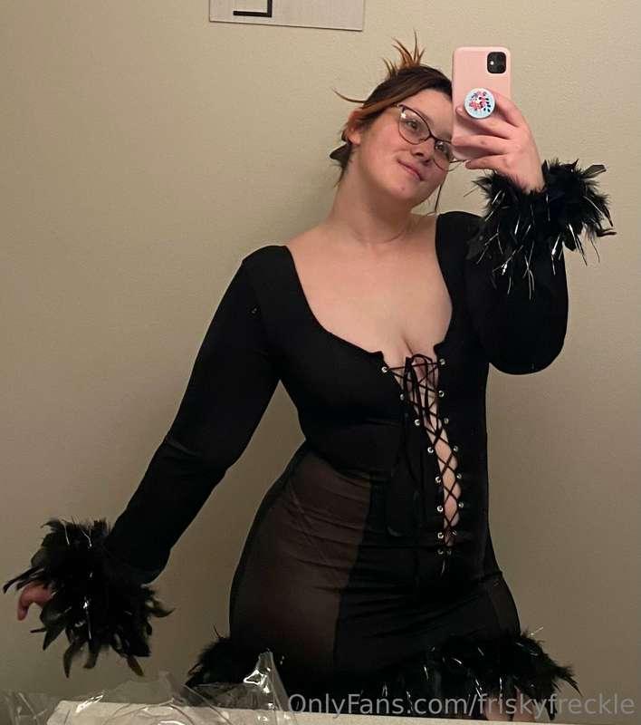 A preview of upcoming content🖤🖤