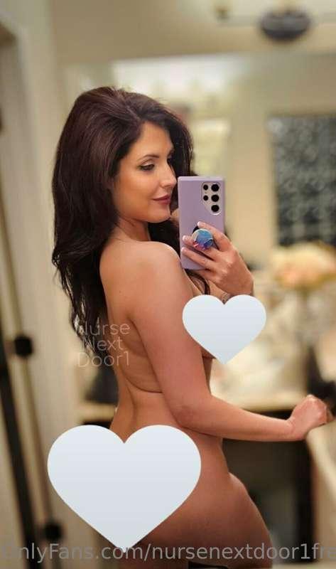 Oh hi...👀 

Free on my VIP page, or unlock here😉