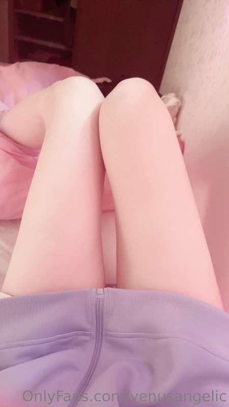 Venting by posting my legs.

Check your messages, there is a..