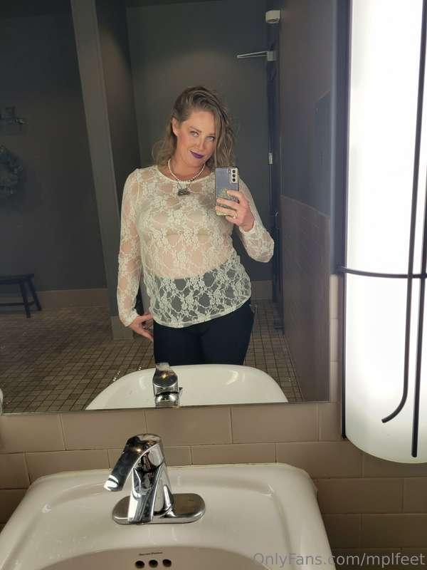 Make your Friday a good one!😘😘