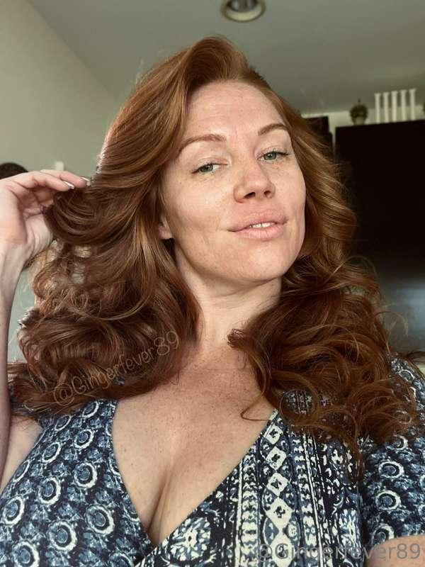 hey there 🙋‍♀️😊 I just wanted to show off my hair from my bi..