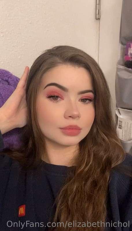 💋