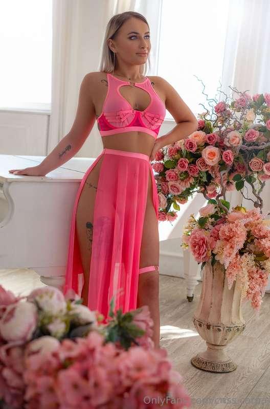 Let's make everything you ever imagined to do to me come tru..