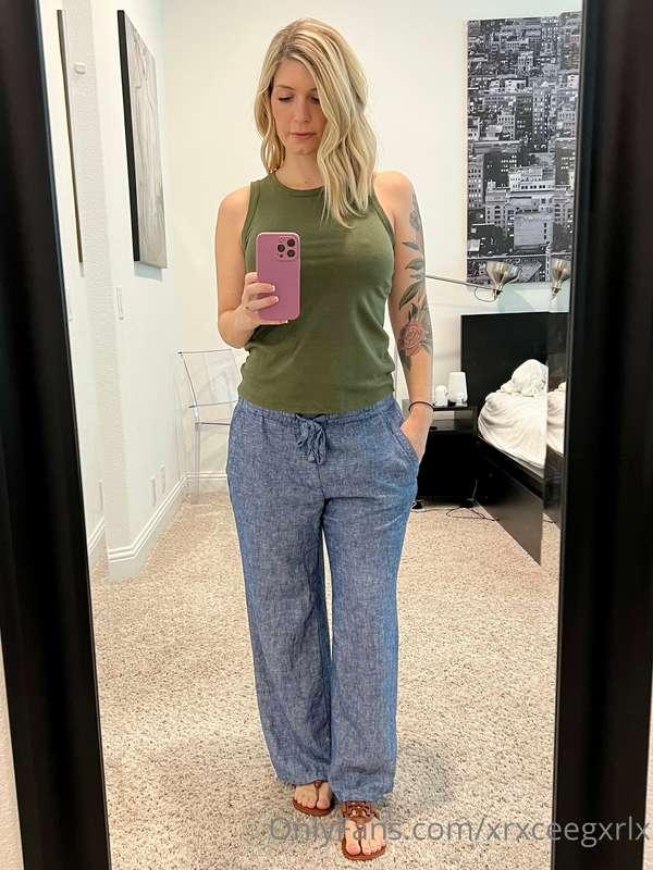Doing suburban mom things today…if you saw me in the neighbo..