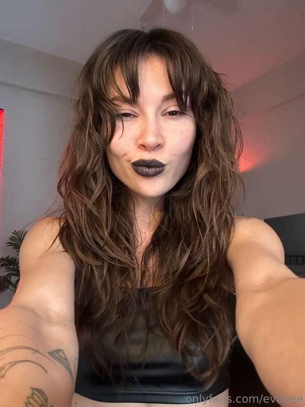 hiyyy, my most loyal fans! I think you've been wanting to se..