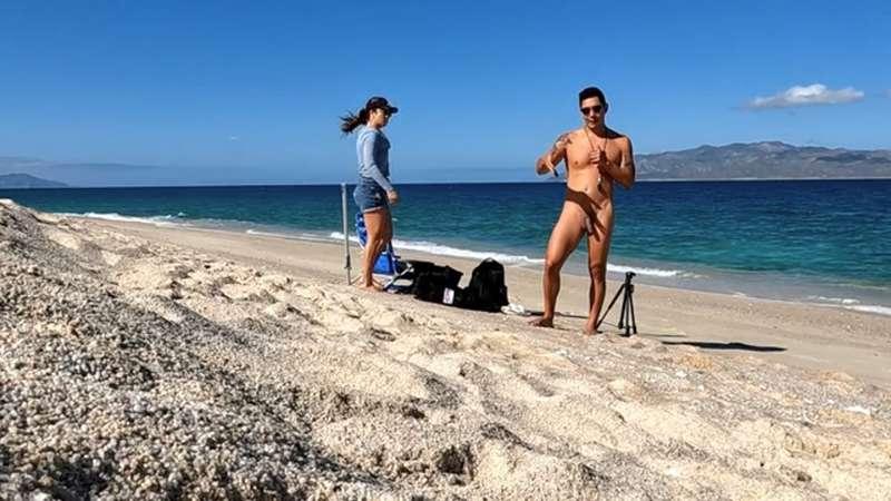 Raw | Punta Arena Naked beach day