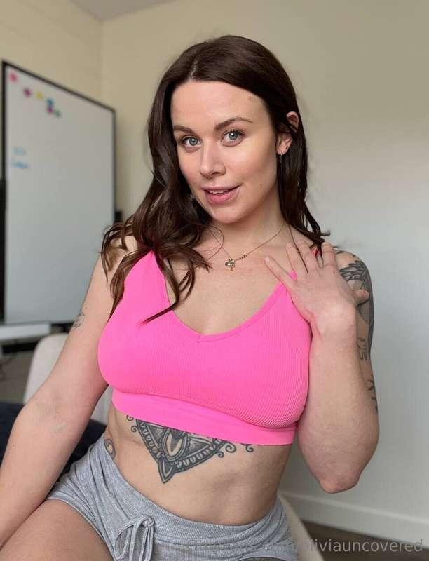 Is that morning wood for me? 🤤🤤