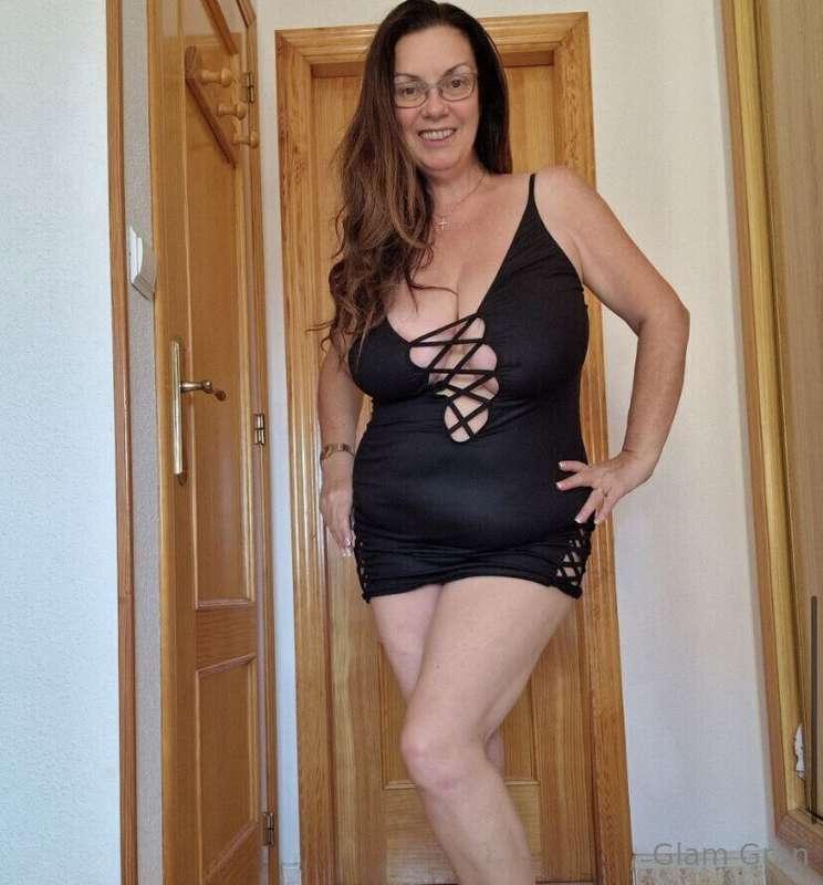 Could you handle this body riding you tonight baby? I love t..
