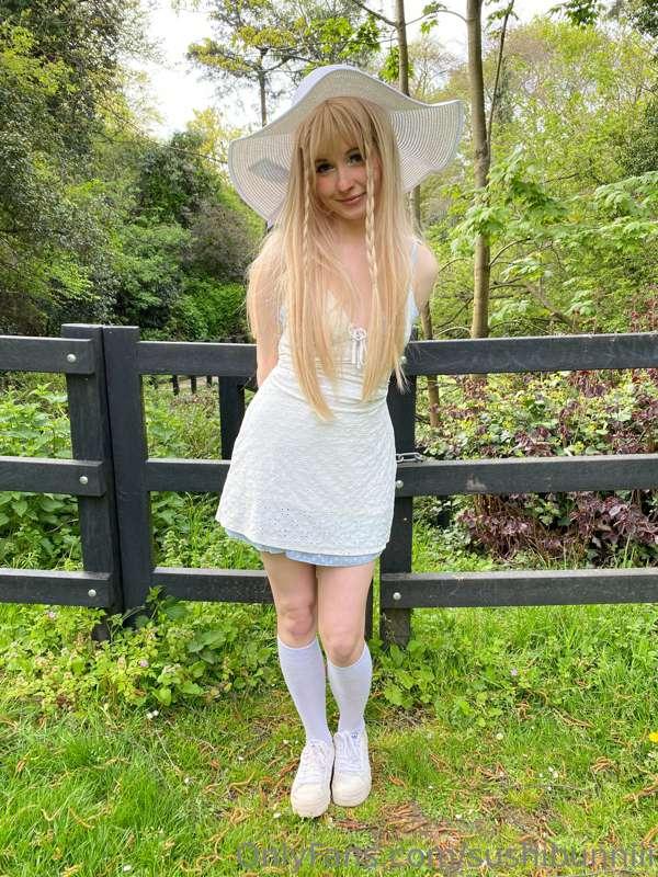 I was wondering if you'd like to go on a walk with me? You w..