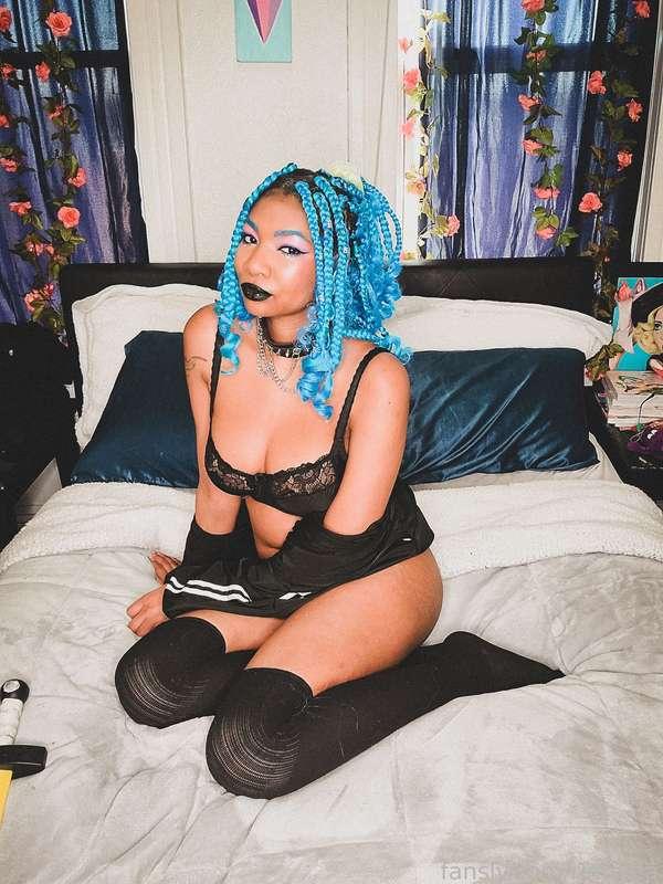 nakedpeoplehub image #2