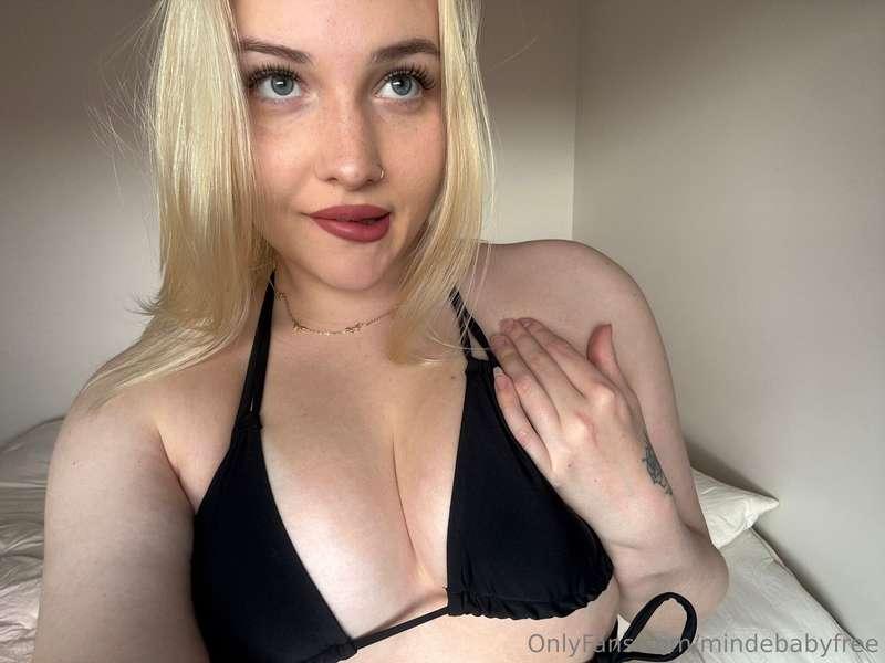 Haluatko nähdä mun seksikkäät kuvat ja videot? 😍@jjeminajuli..