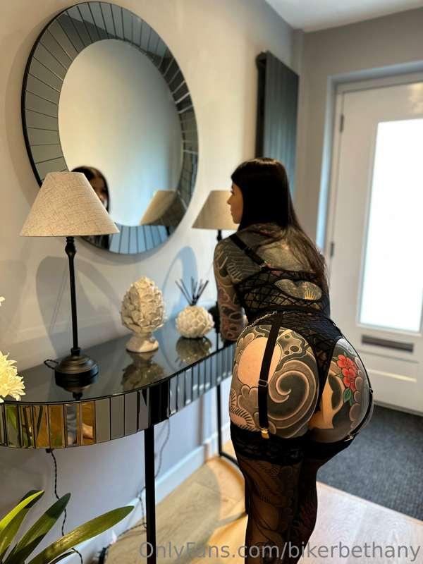 who's ready for the weekend?🍑