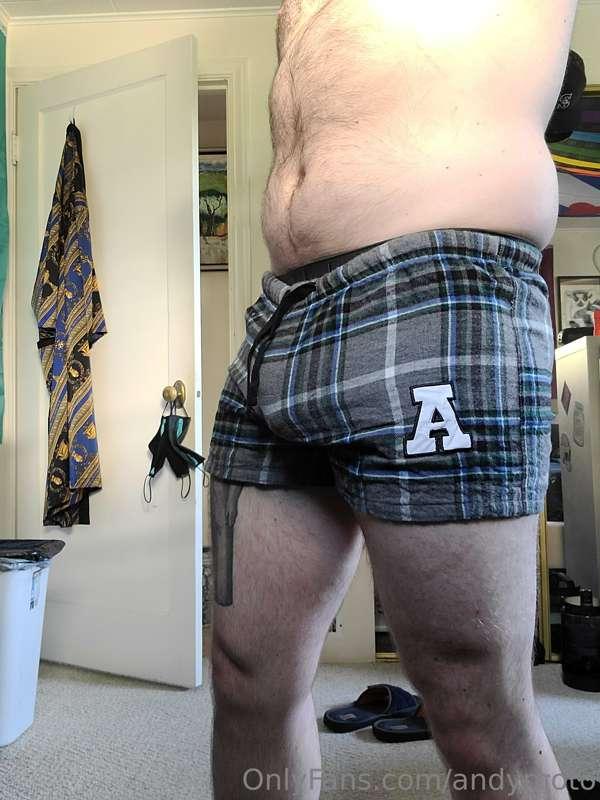 I love aussiebum!
New short shorts, jocks, boxer briefs, and..