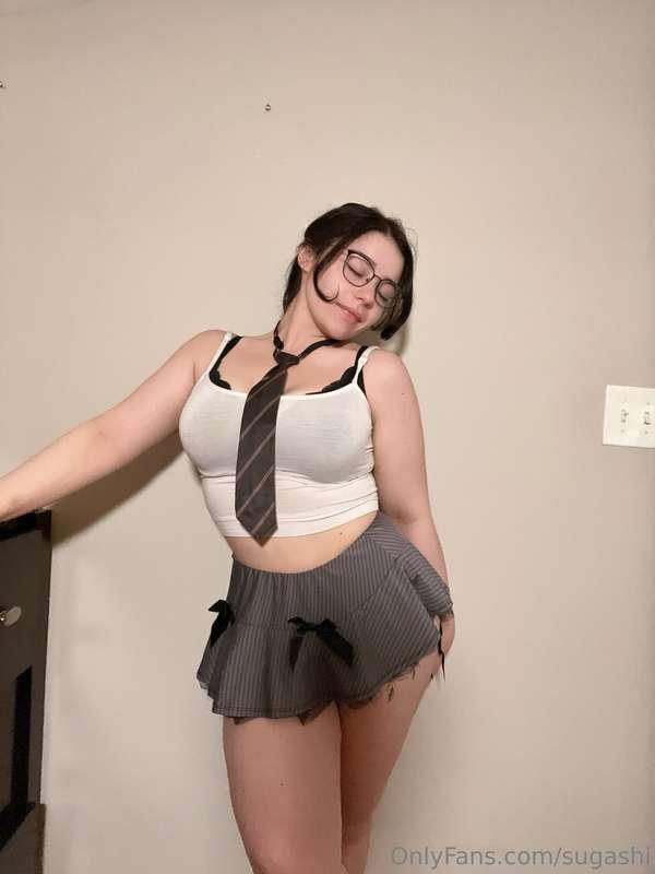 I love cute skirts 🤤