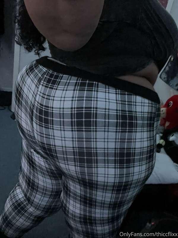 Do these make my ass look fat? 😌