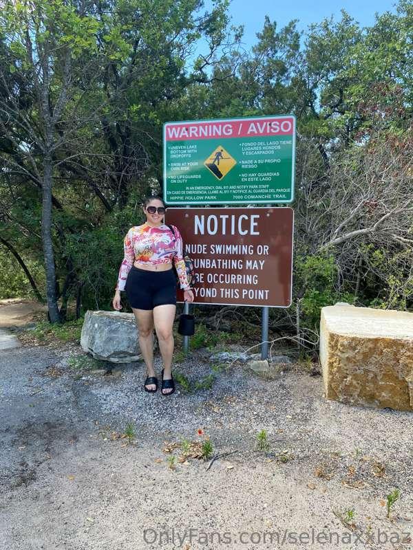 Guess who finally went to the nude beach 🏝️