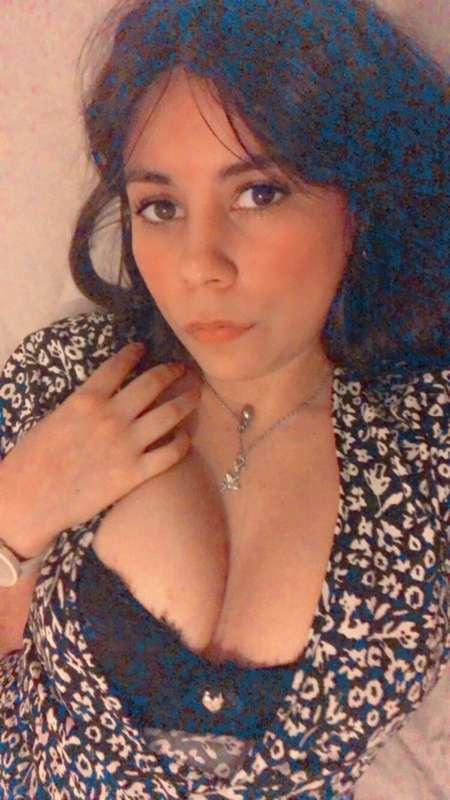 Hey baby, have you checked your private messages?  👉🏽👈🏽

Hey..