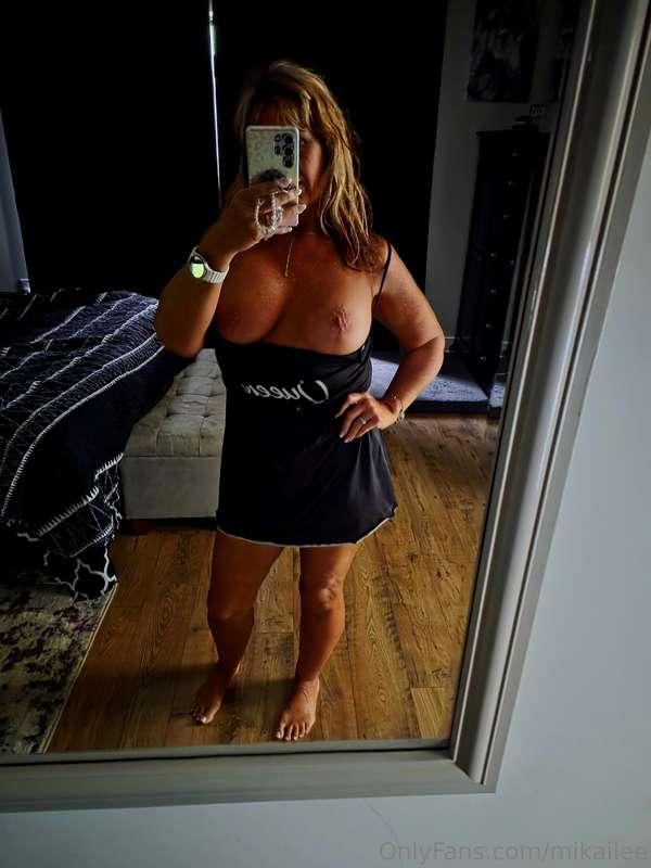 Happy Titty Tuesday 👑