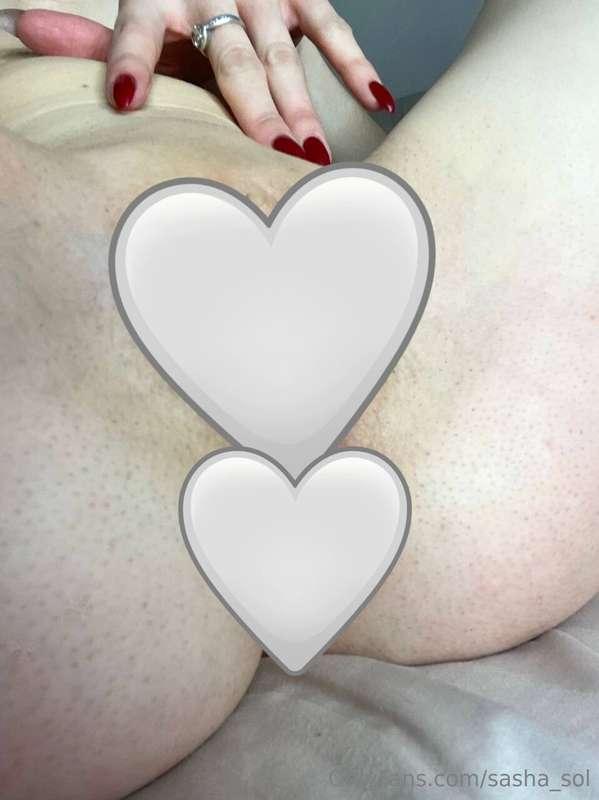 Cutie @daniella_white with beautiful natural boobs💕
Text her..
