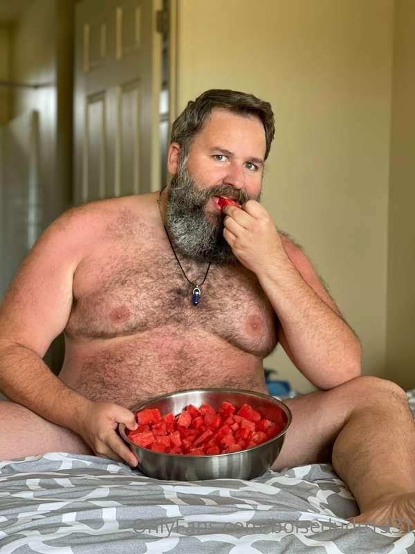 Happy Sunday Boys!!! I love me some watermelon on a hot summ..