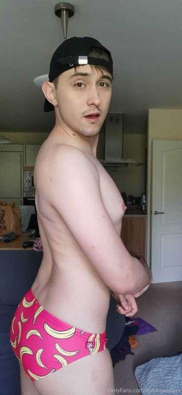 Suns out buns out!

I've been feeling very outdoorsy recentl..