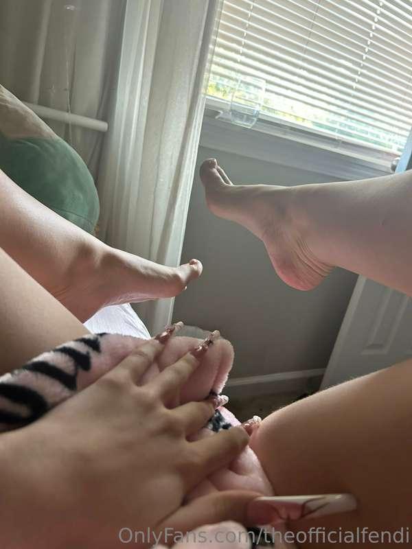 good morning ☀️ 
🐱 pics anyone? 
*(reduced price in DM’s)*