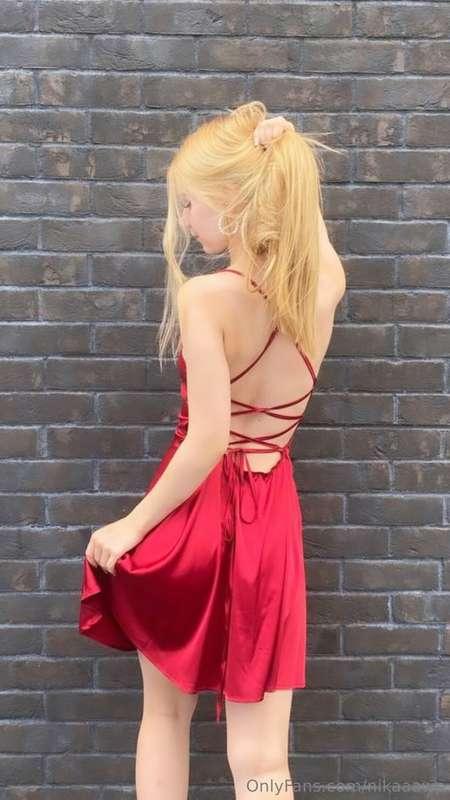 Here are a couple of summer pics, finally started dressing n..