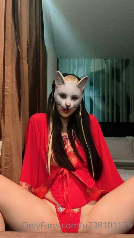 Are you coming here? 😈👅
