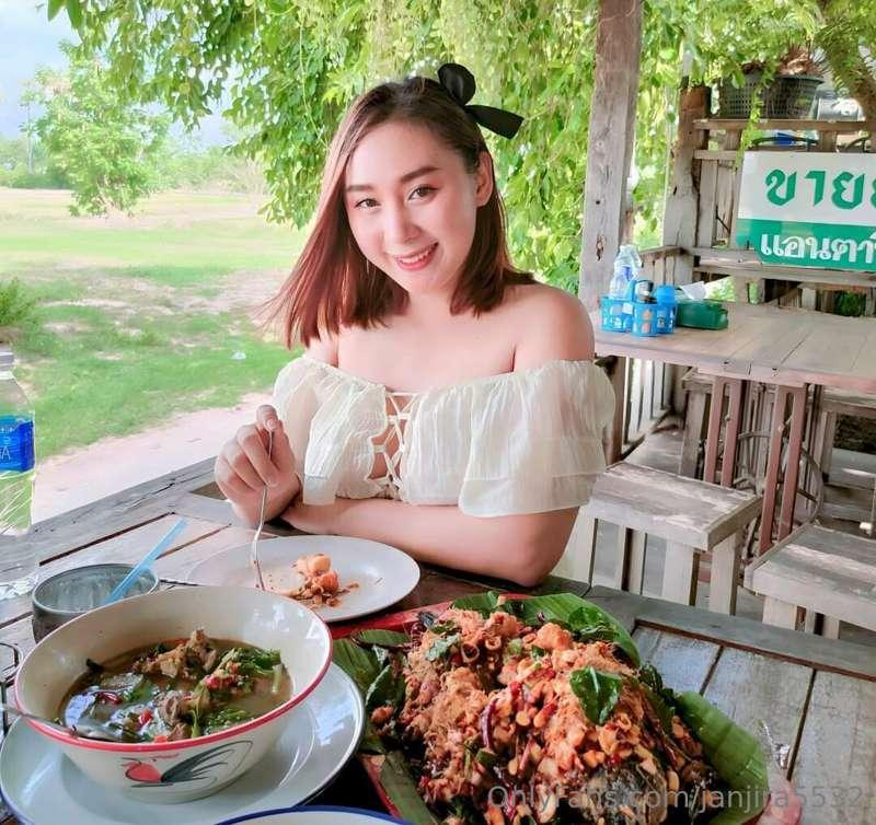 happy holiday.😋