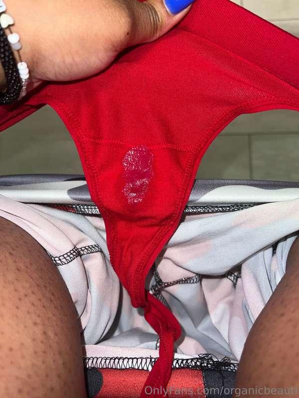 Not even 11 am and i already creamed my panties