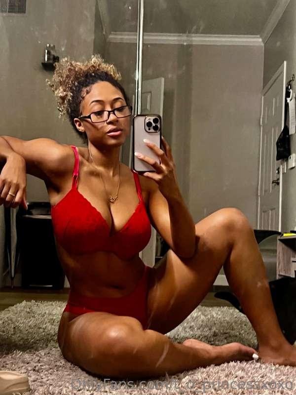 lust looks good on me don’t you think?