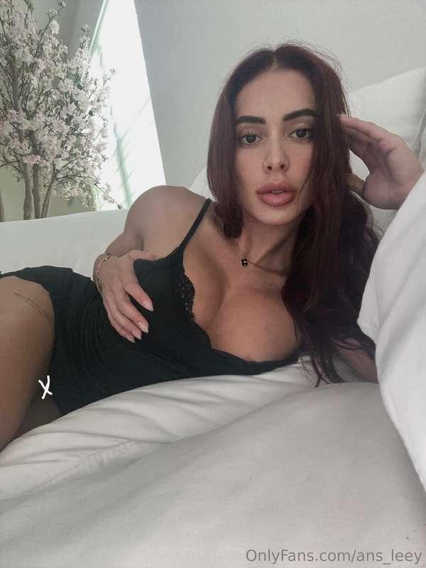 I'm a hopeless romantic with a dirty mind