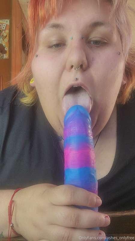 Wanna watch me suck this massive cock? 🤤