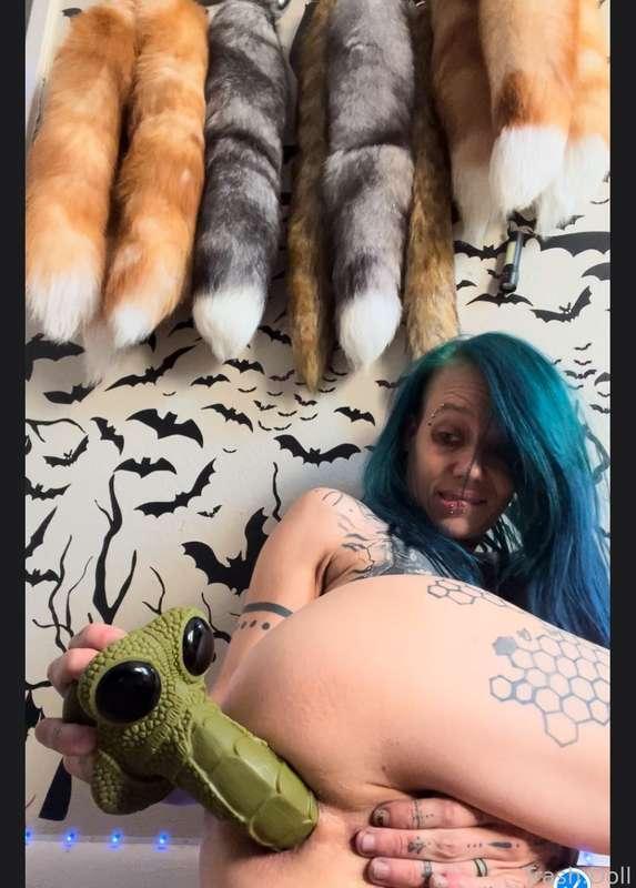 trashdoll image #0