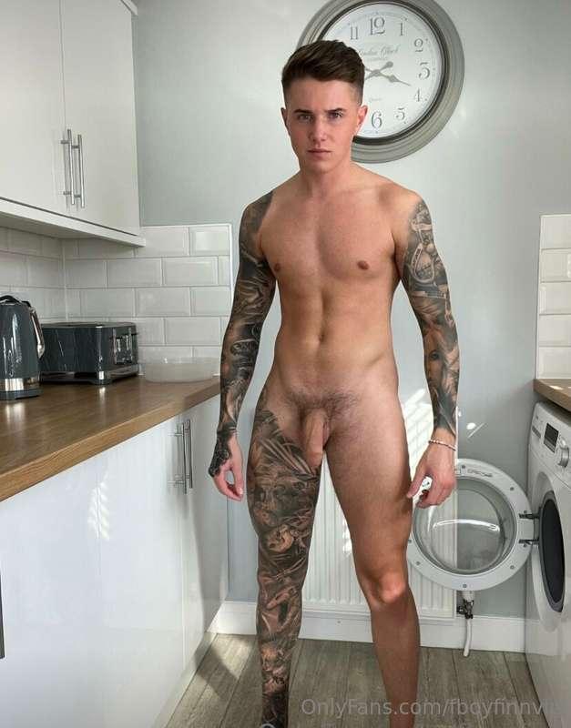 I want to fuck you on the kitchen sink😈