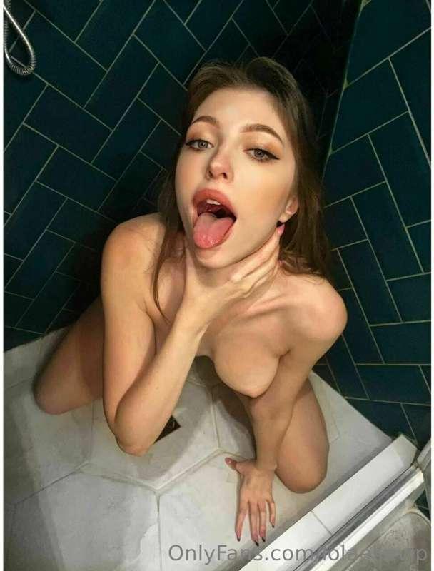 FREE🍓 FREE🍓 FREE🍓
    @teenymouse hot sexy 🔥
    Tight ass 💥..