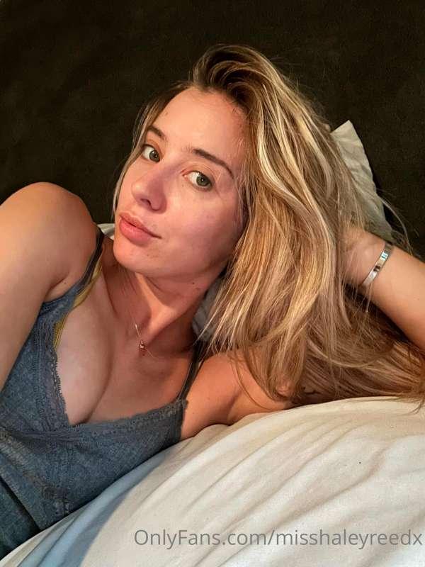 Impatient and horny as always...Come chat 💋