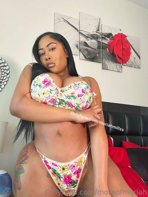 Are you online? I want to play, hard😉🔥