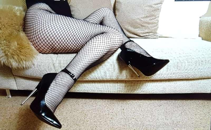 Hello everyone,a bit of fetish fun for you all.x
