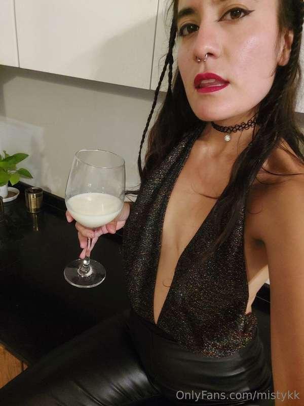 Let's drink the milk, daddy! 💦💦