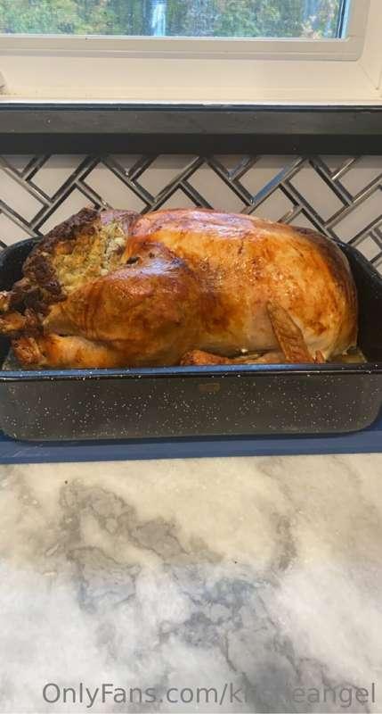 Making a 20 pound Turkey today !! Smells amazing