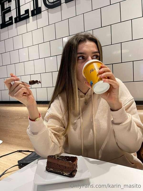 what's your favorite sweet treat? Maybe me?)😈