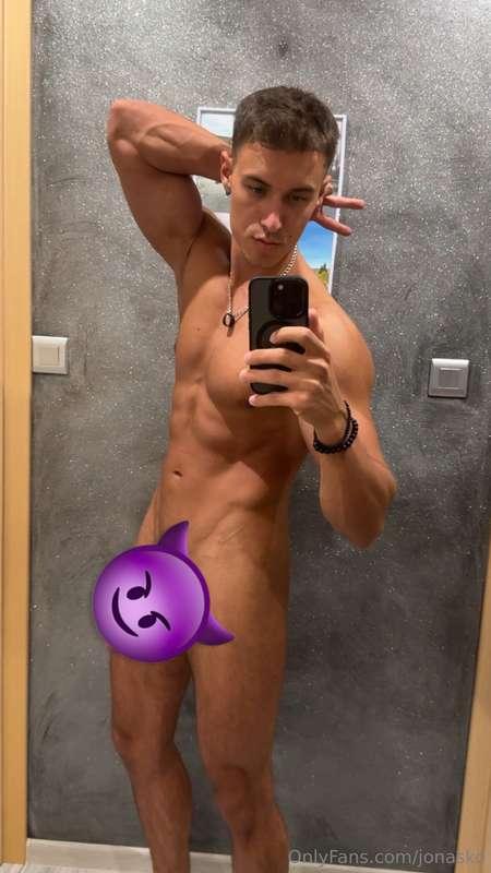 Wanna see whats under😈?