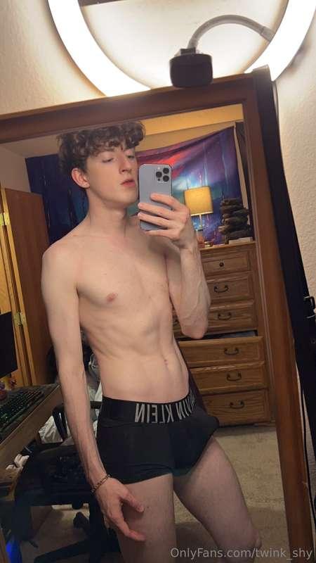 twink_shy image #2