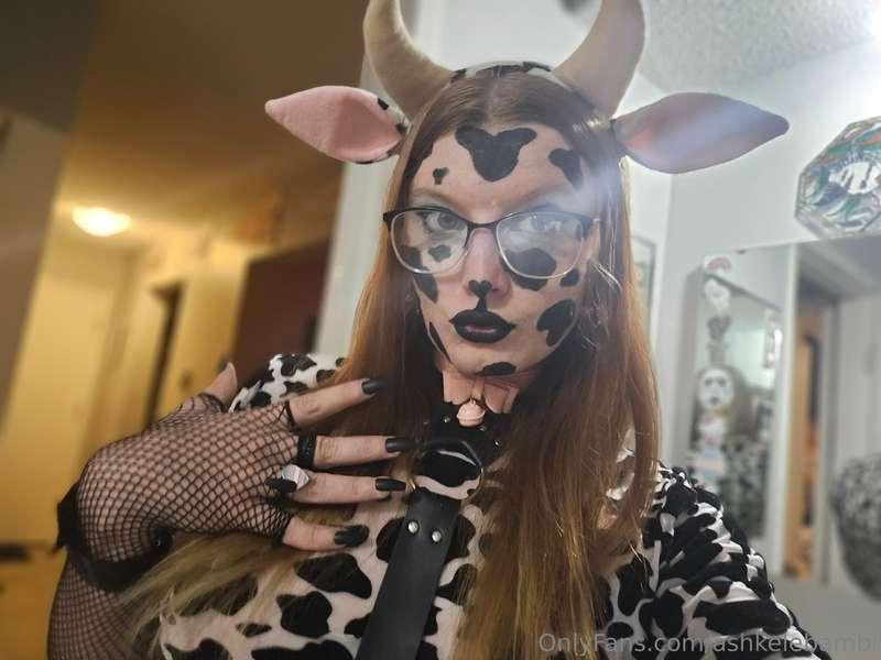 Im gonna bring all the other cow girls home tonight 🐮💦Hope t..