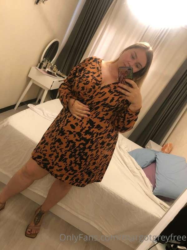 Do you like my new dress?