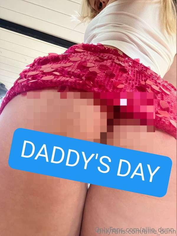 just wait until you see the rest of that video... 🙀happy dad..