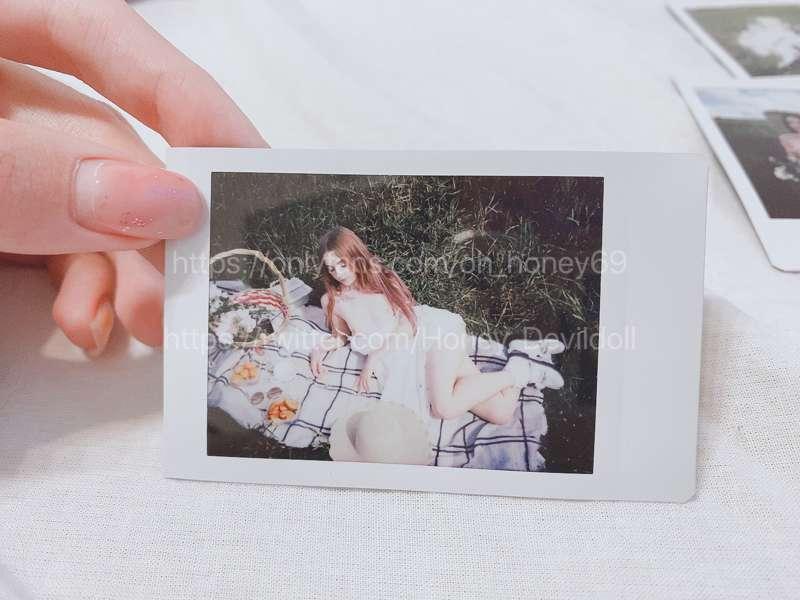 (SOLD) maybe somebody wants my polaroid pics?:) you can put ..
