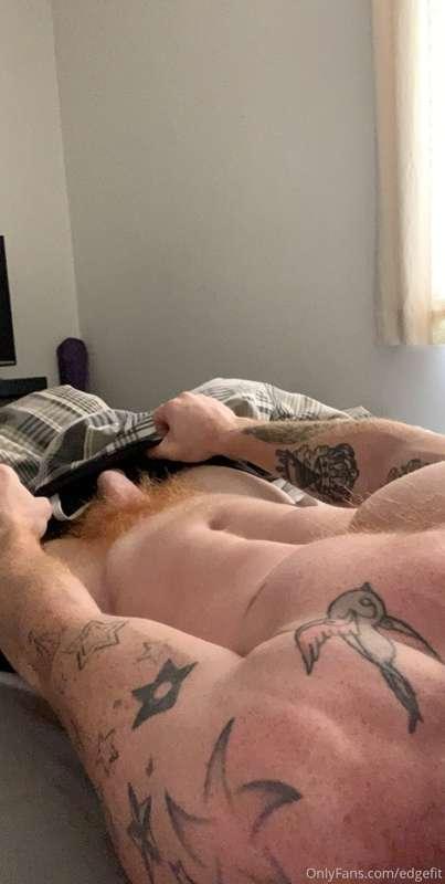 I need attention this morning 🍆